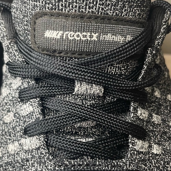 InfinityRN 4 Black /Grey Knit 👟 - Picture 9 of 11